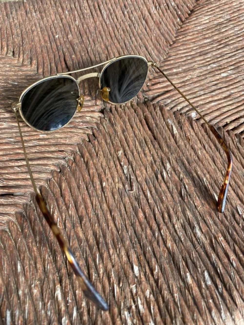 Vintage Ray-Ban Bausch & Lomb Aviator Sunglasses Gold Arista Made in USA BL